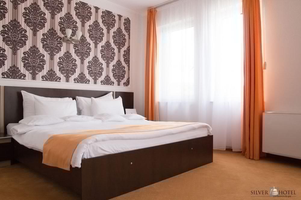 Silver Hotel Oradea Exterior photo