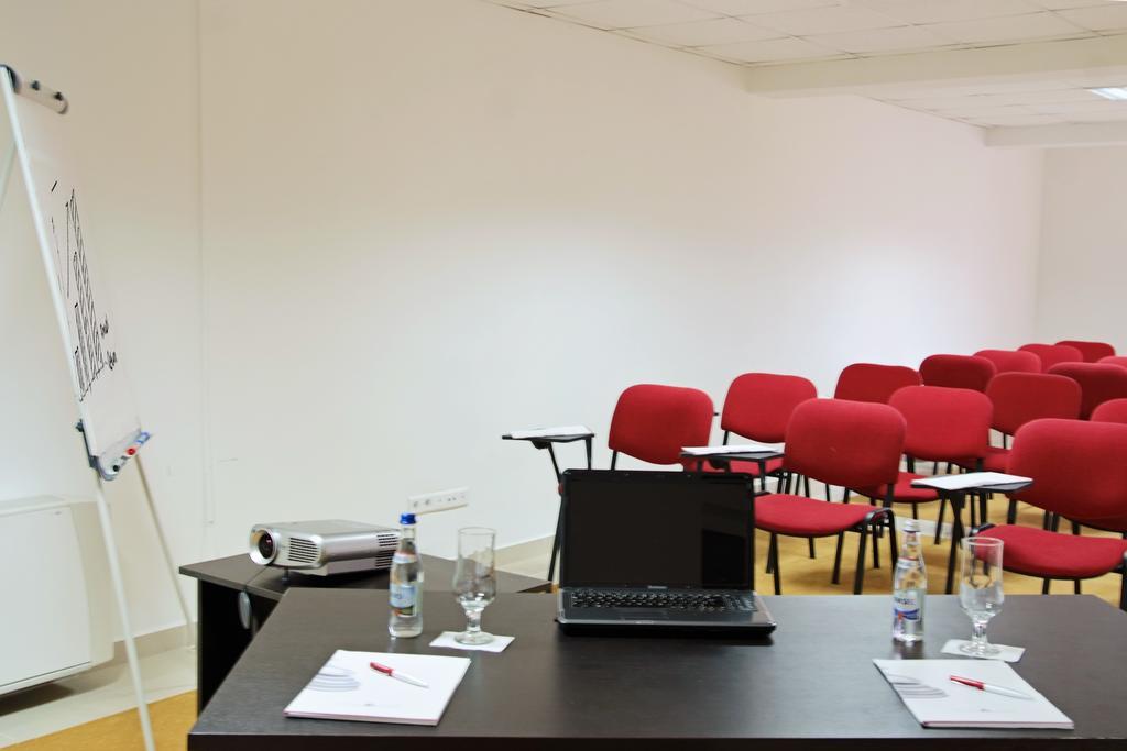 Silver Hotel Oradea Exterior photo