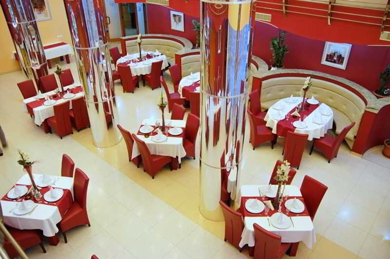 Silver Hotel Oradea Exterior photo
